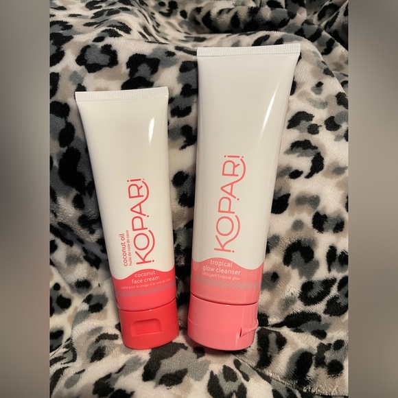 NIB KOPARI TROPICAL FACE CLEANSER & COCONUT FACE CREAM - Picture 2 of 12